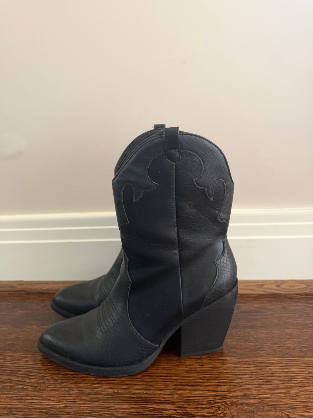 Mix No. 6 Black Western Block Heel Boots